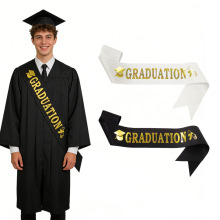 �羳GRADUATION�R�����I�Ɍ��b玧�W�����I��Y�bY�x�����[