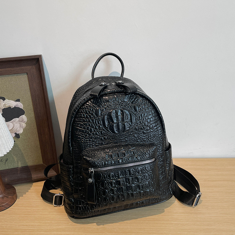 2026 New Style Simple Soft Leather Bag Casual Versatile Fashion Commuter Travel Backpack Crocodile Pattern Women's Backpack