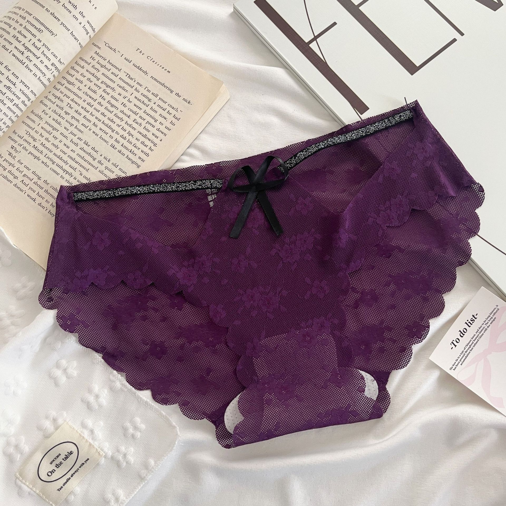 Flor de fantasía ~ Calzoncillos de encaje de niña francesa puro estilo delgado transpirable sexy hueco sin costuras calzoncillos de mujer