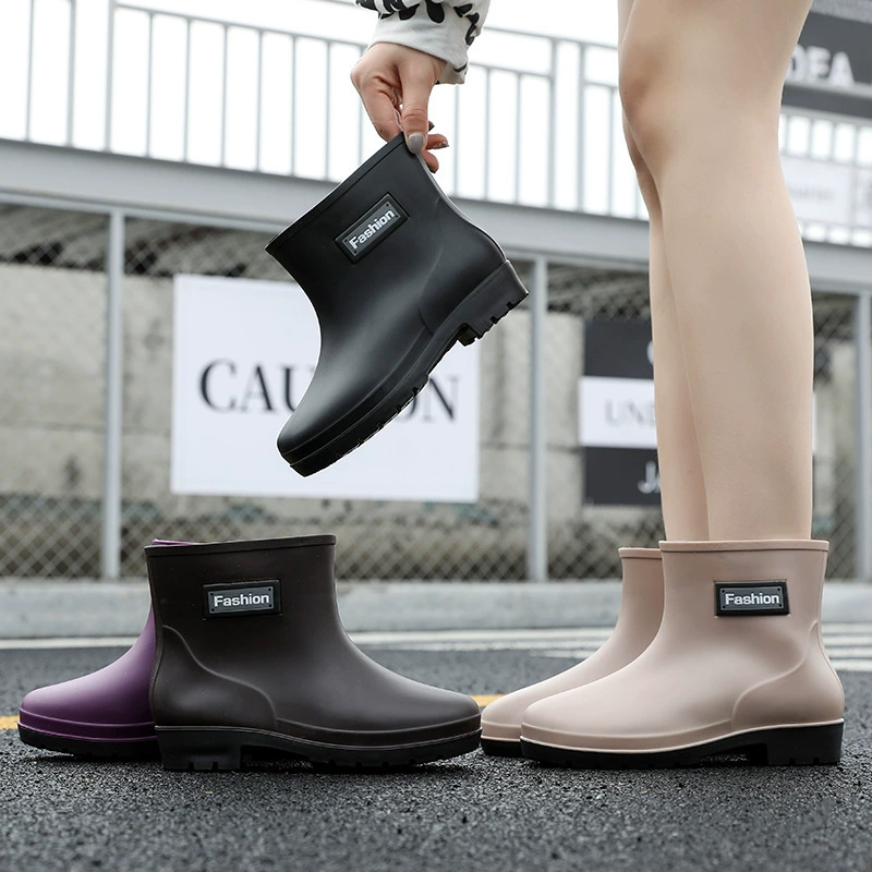 Новые резиновые туфли, женская модная Рабочая верхняя одежда, Водная обувь, теплая Женская резиновая обувь для взрослых, обувь с перекрытиями, резиновые сапоги в Корейском стиле