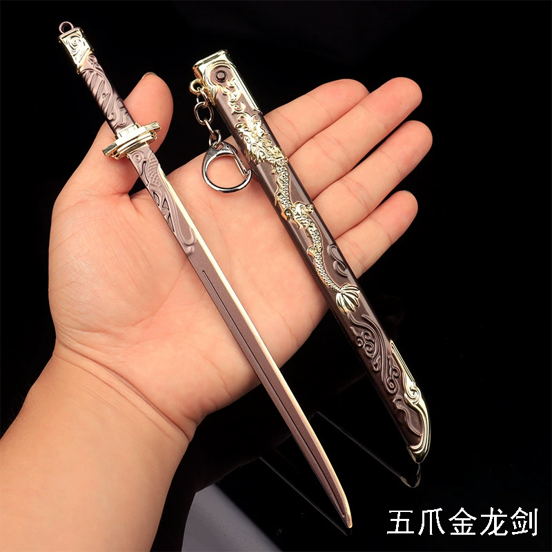 Модель сплав из пяти когтей золотого дракона с ножнами