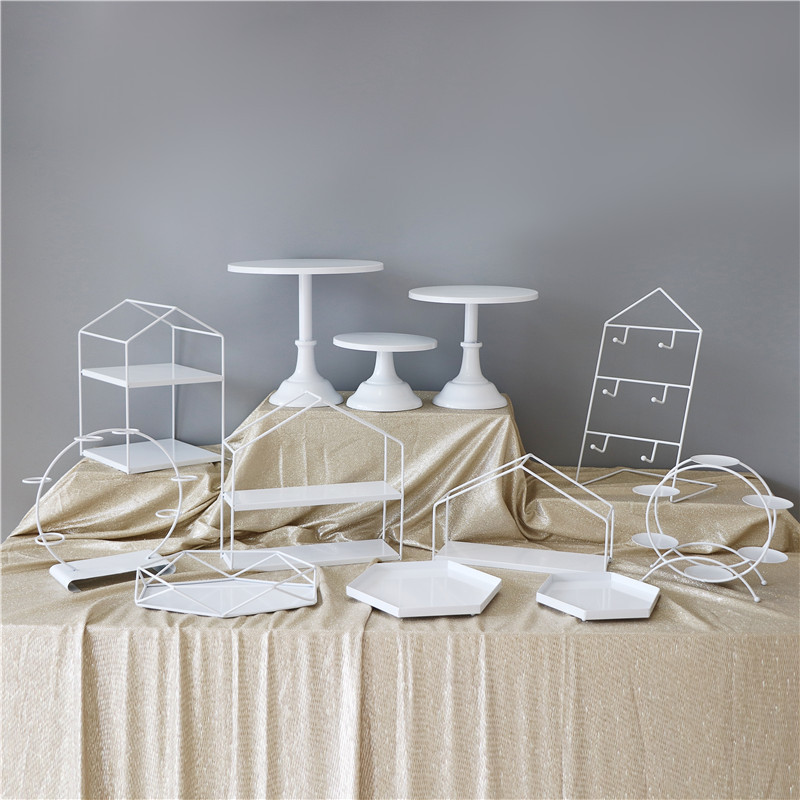 Decoración de hierro forjado blanco estante de exhibición bandeja de pastel estilo europeo estante de té de la tarde estante de refrigeración de comida fría estante de almacenamiento