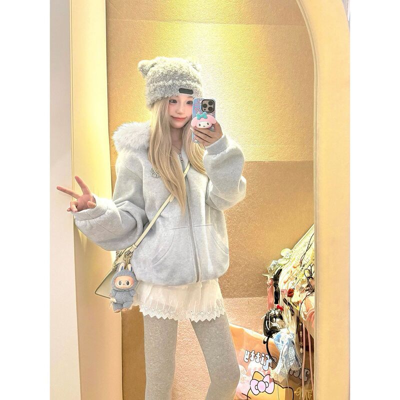 Niche Simple Fur Collar Fluffy Hooded Sweatshirt for Women 2025 Autumn and Winter New Loose Velvet High-End Cardigan Jacket Niche Simple Fur Collar Fluffy Hooded Sweatshirt for Women 2025 Autumn and Winter New Loose Velvet High-End Cardigan Jacket