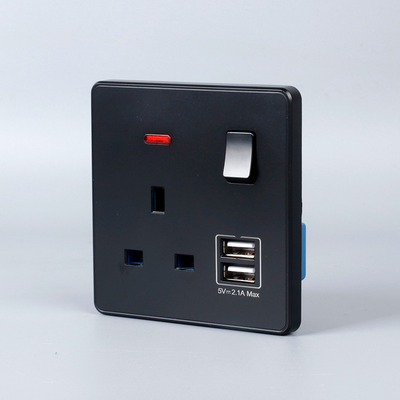 Estándar británico negro doble USB de Hong Kong 13a panel de zócalo USB de tres agujeros 146 interruptor eléctrico suministro directo transfronterizo