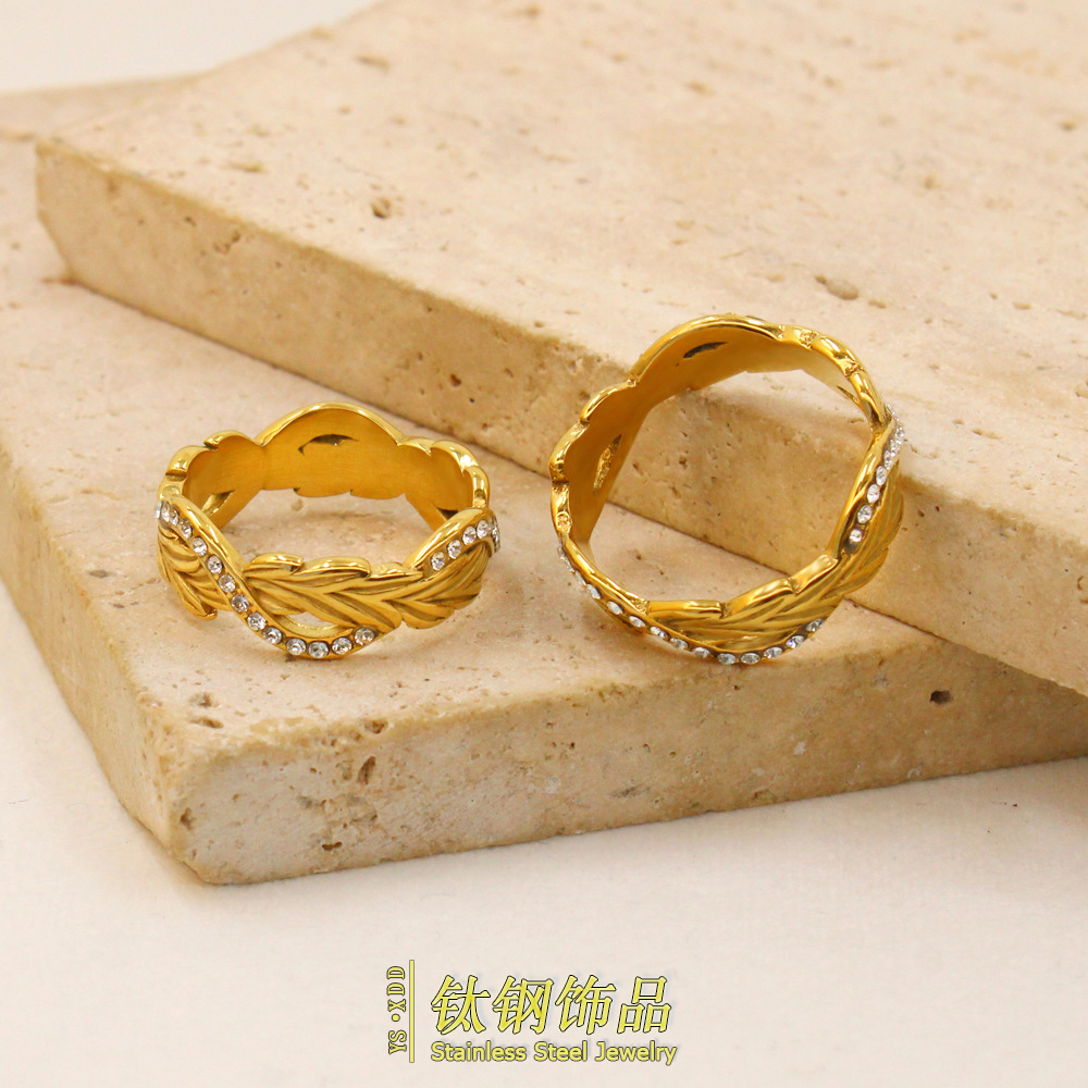 Fashionable sophisticated retro ring with stone with zircon…