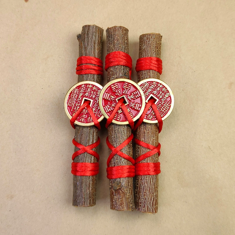 Начинайте малый бизнес, создавая передвижной киоск, продавая ручную работу: украшения, мужские и женские сумки, портативные украшения, ветки персикового дерева из гор Имэн.