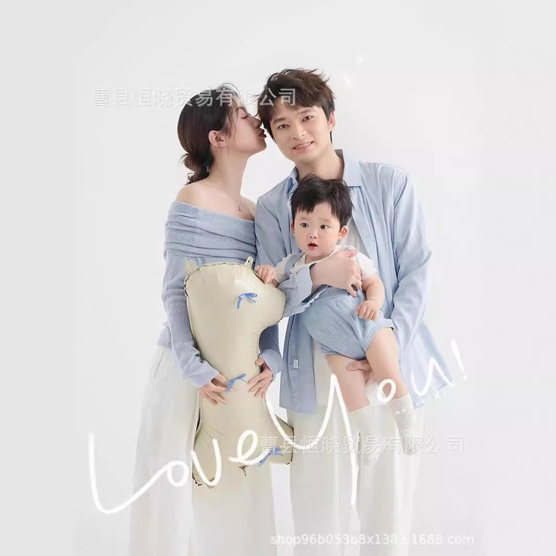 Family photo photography clothing family outfit three parent-child outfit photo studio photo photo suit fresh little red book with the same style