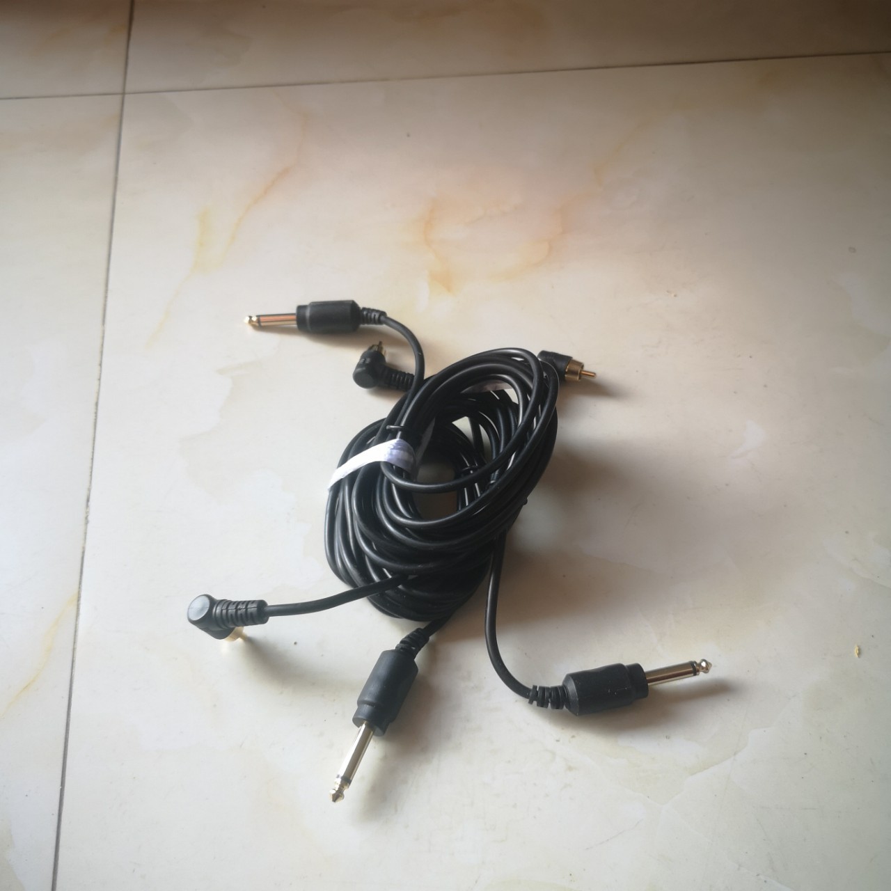��ɫ��ͷ������ֱͷRCA�߱������������ϸ����ֱ��4.5mm��2m����