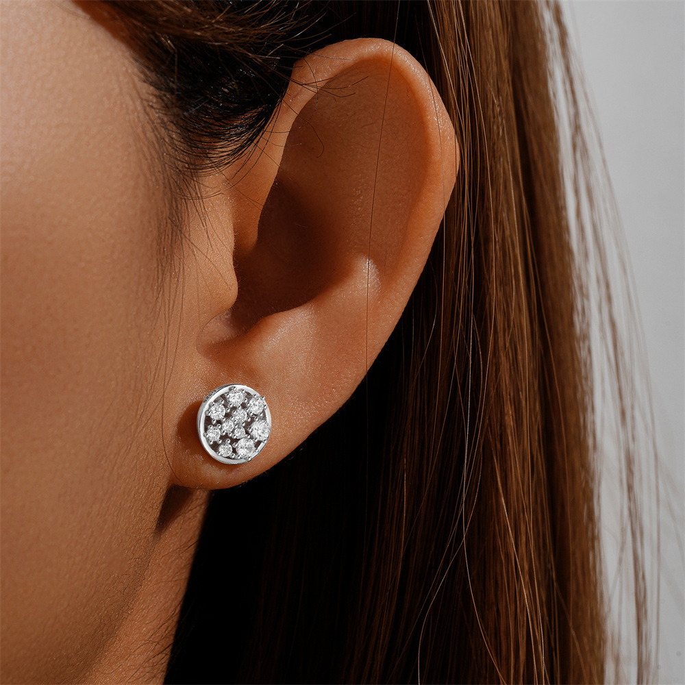 4g Weight 925 Sterling Silver Ear Needle Material Zircon Inlay Material Ear Studs Classification 1 Pair Quantity Holiday, Daily Occasion 925 Sterling Silver Material Heart Shape Pattern Women's Gender Plating Design Elegant, Simple Style Style 1 Pair 925 Sterling Silver Zircon Heart Shape Ear Studs 15