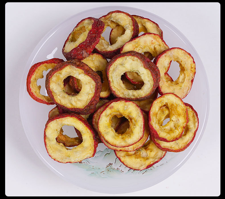 Shan Zha Slices (Crataegus pinnatifida) — Dried Seedless Hawthorn Fruit for Tea & Daily Snacking in use