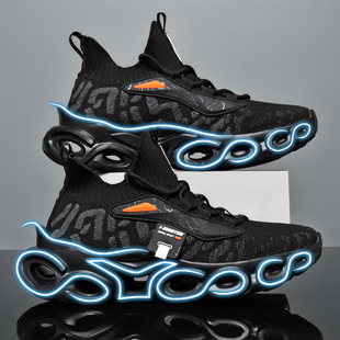 Fashionable new casual shoes running shoes flying woven outer wear blade shoes comfortable sneaker cross-border plus size trendy men's shoes