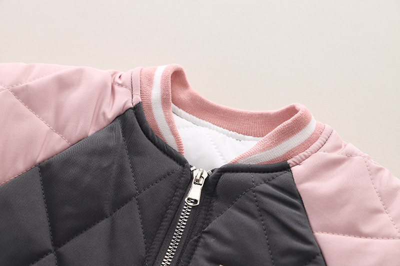 Conjunto de 3 piezas de ropa de invierno con dibujos animados, de terciopelo grueso, para bebé de un año, a la moda_voghion.com