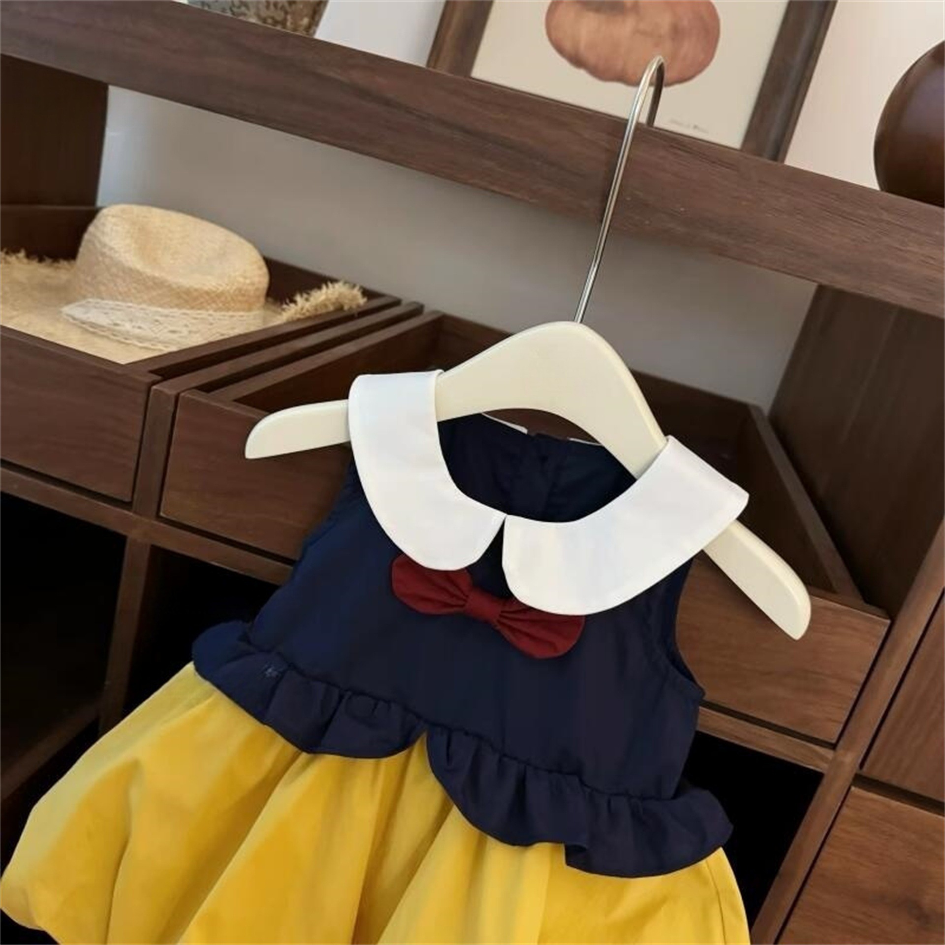 Limón salado siete niñas vestido de verano nuevo estilo femenino Blancanieves sentido cómico jk uniforme capullo vestido de muñeca