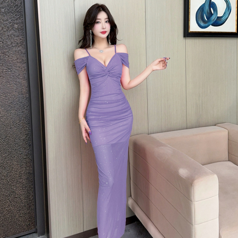 보라