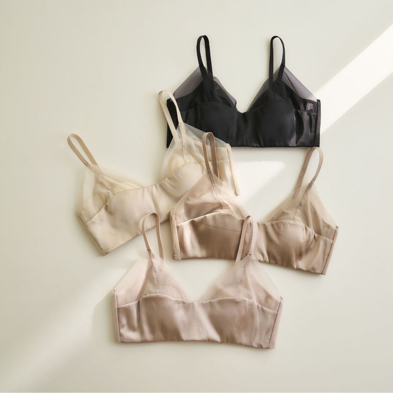 Silk Satin Bra, Thin Mesh Splicing, Rabbit Ear Cups, No Steel Ring, French Style, Mulberry Silk, Comfortable and Breathable Underwear for Women Silk Satin Bra, Thin Mesh Splicing, Rabbit Ear Cups, No Steel Ring, French Style, Mulberry Silk, Comfortable and Breathable Underwear for Women