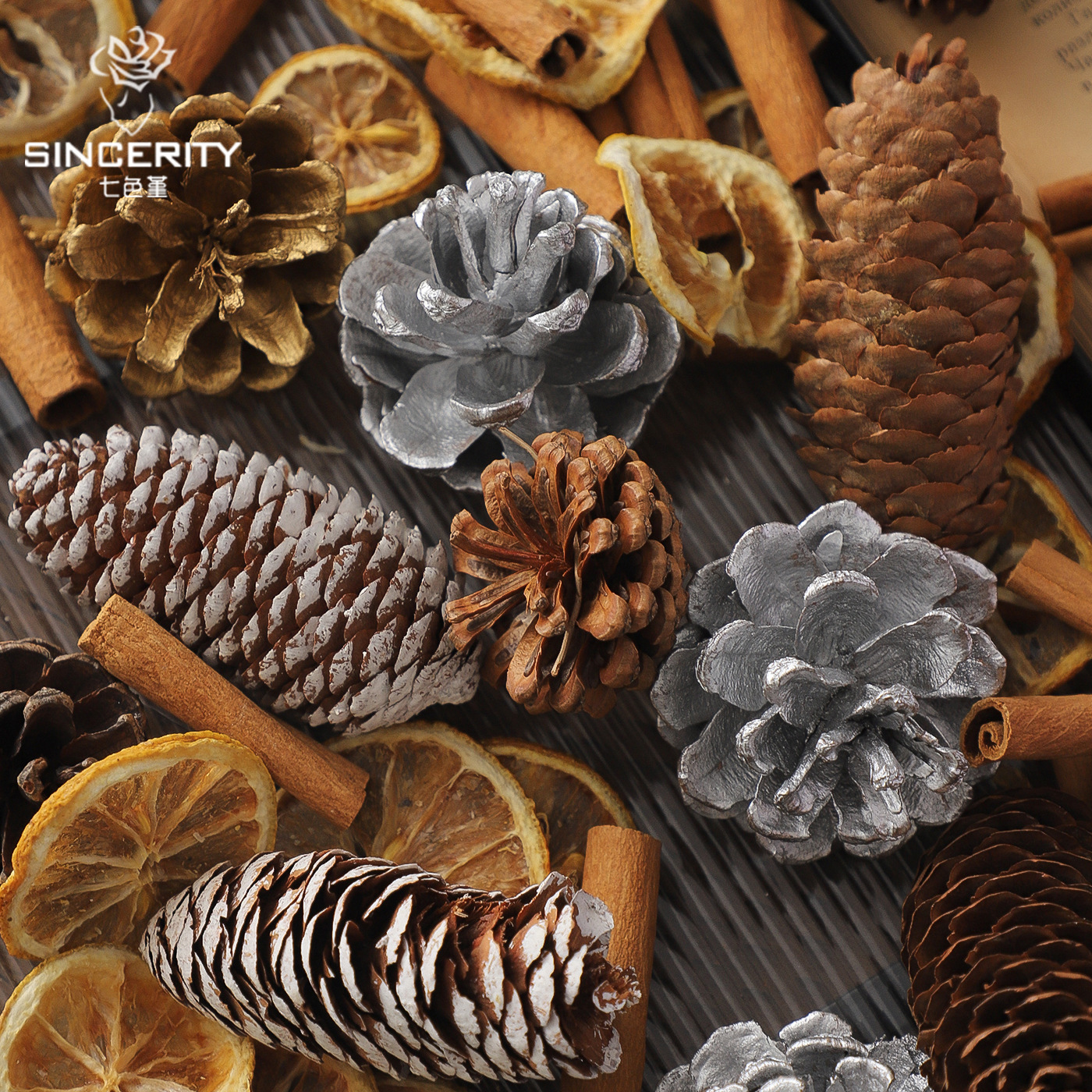 Sitio de Navidad de pinos de siete colores decoración paquete creativo de manzana material de decoración accesorios adornos embalaje de flores