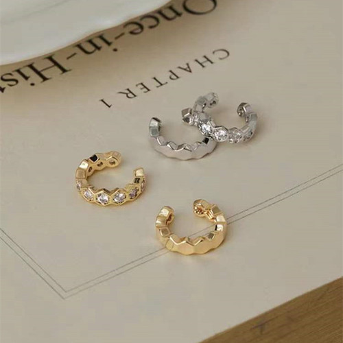 S925 sterling silver ear clip without piercing, high-end earrings for women, cold style ear bone clip, retro temperament, light luxury earrings