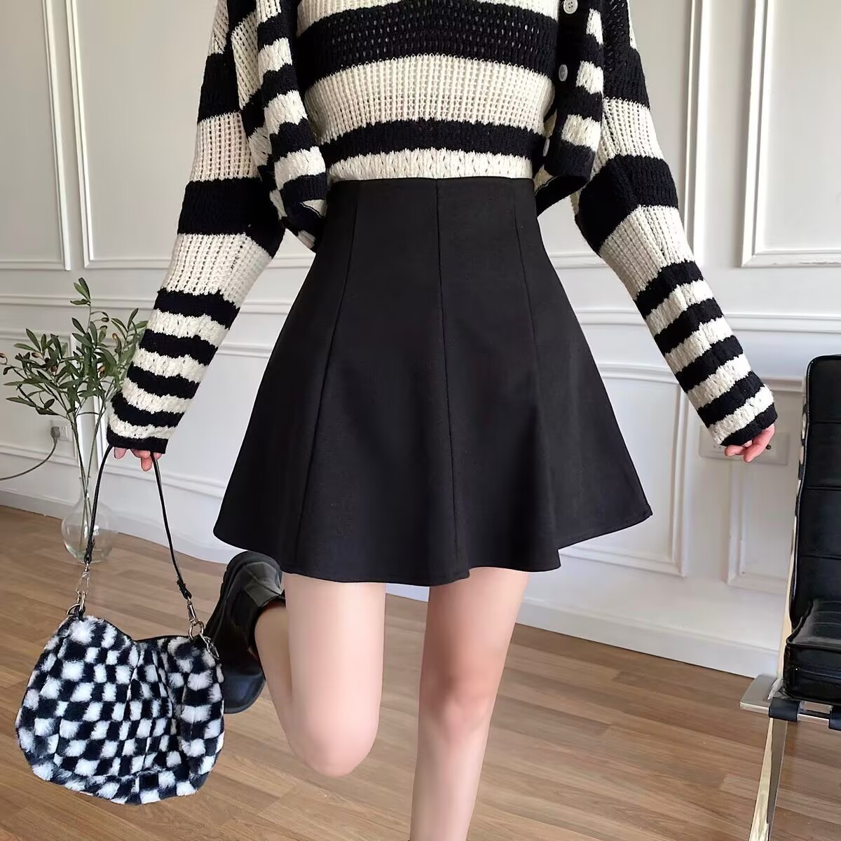 GraceChic GraceChic GraceChic Automne Hiver Grande Taille Épaissie Style Européen Et Américain Demi-Longueur Femmes Petit Laine À Volants Bouffant A-ligne Court_voghion.com