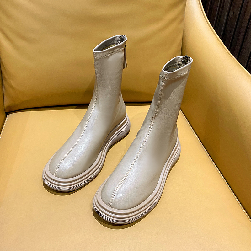 밀크 컬러 벨벳