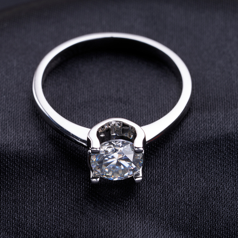 Anillo de toro clásico de 1 quilate de piedra negra de moissanita S925 plata esterlina anillo de diamantes de moda para mujeres