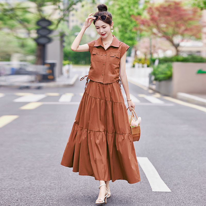Summer elegant fashionable skirt