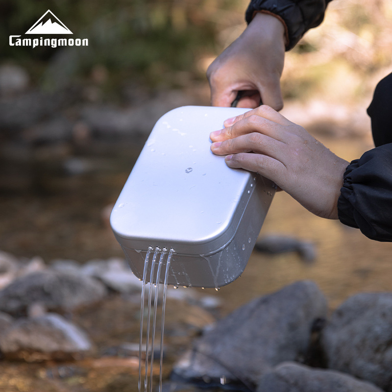 Coleman S-2013 Outdoor Cookware Large Portable Picnic Lunch Box Heatable Picnic Camping Aluminum Lunch Box