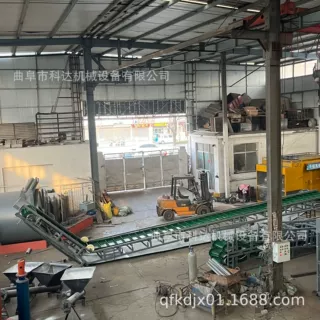 高距离上料用大倾角裙边格挡碎料皮带输送机 碎石渣皮带输送机