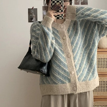 毛衣外套2022春季女士韩版百搭洋气高级感针织开衫短款外穿上衣潮