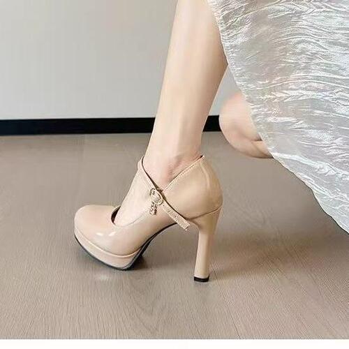 French retro single women's spring new niche design versatile comfortable temperament Mary Jane high heels women