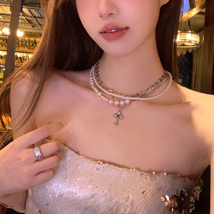 Necklace from pearl