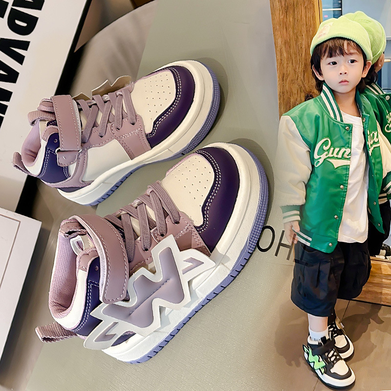 Sports Shoes 2023 Winter New Boys' Big Children's Basketball Girls' Plush Board Shoes, Trendy_voghion.com