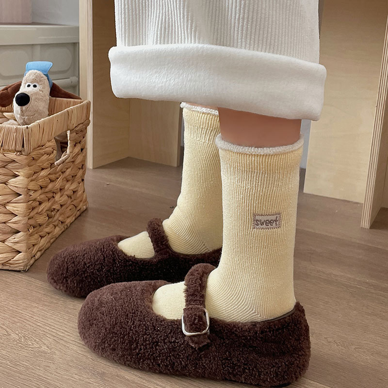 Kışın sıcak çoraplar işlemeli çoraplar artı kadife kalın taban çorapları düz renk fırçalanmış çoraplar kışlık kalınlaştırılmış kadın çorapları_voghion.com