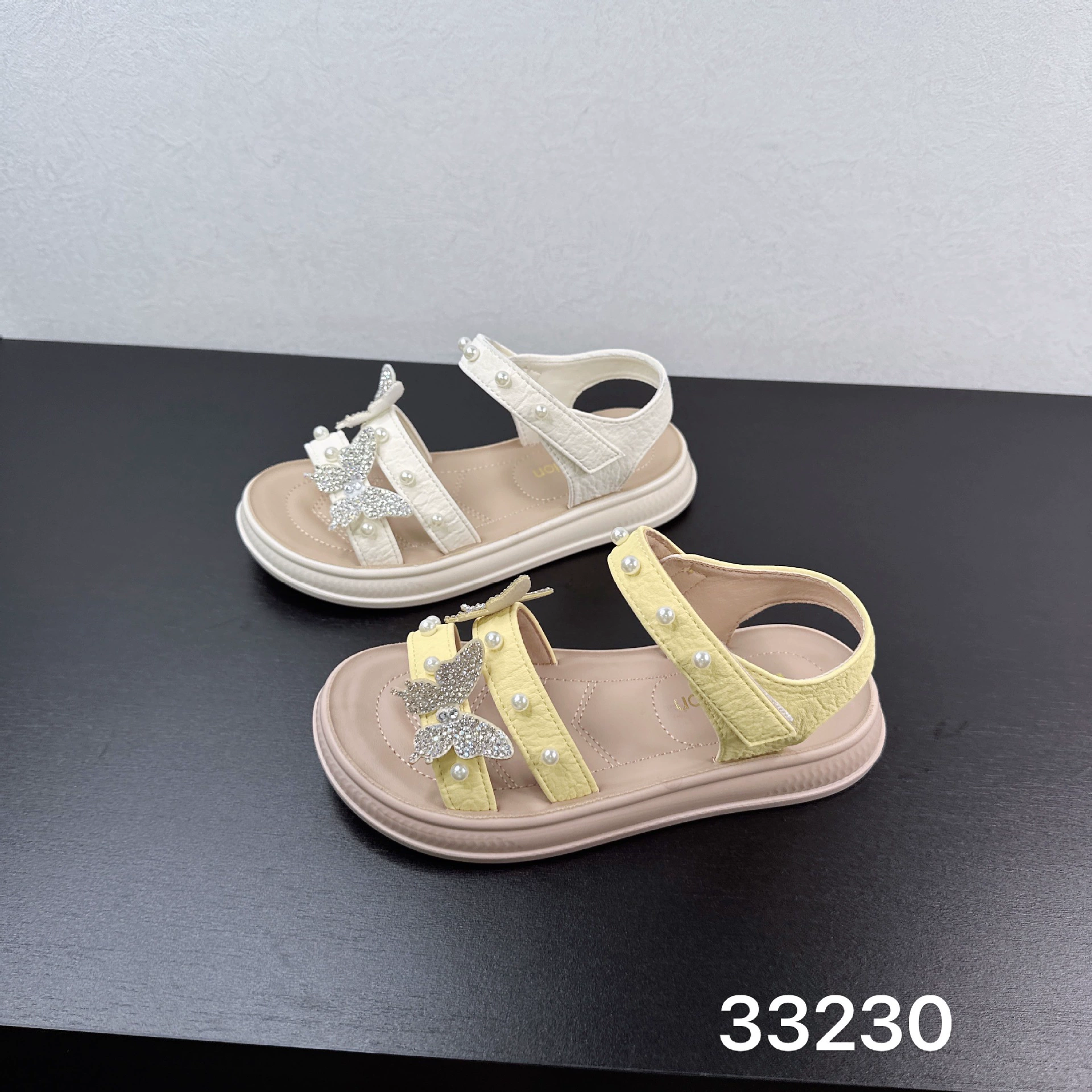 33230 Повседневные сандалии для девочек 2025 лето новая обувь принцессы слово слово сладкие дикие пляжные сандалии
