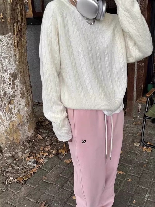 秋冬新款慵懒风保暖麻花毛衣女刺绣宽松百搭休闲圆领纯色针织衫|undefined