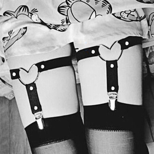 European and American cross-border punk gothic heart-shaped personalized sexy leather leg rings elastic girl suspenders garters with garter clips