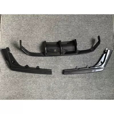 Suitable for 14-18 BMW M3 Big Surrounded