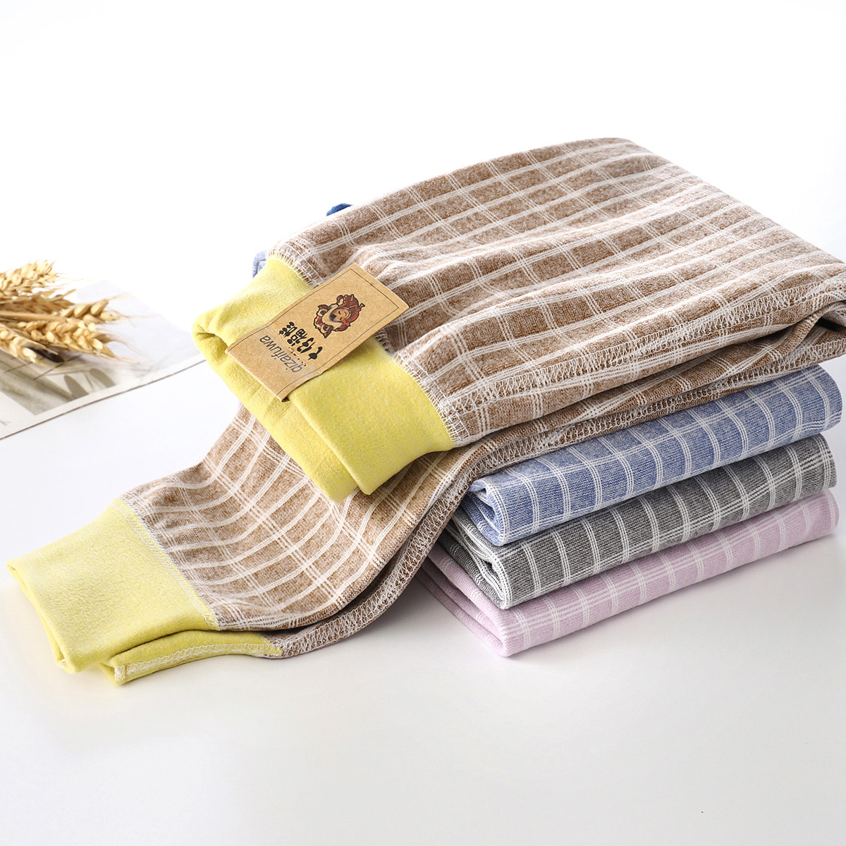 Pantalones infantiles de pantalones para niños, pantalones de invierno para mujeres, pantalones cálidos para niños mayores, pantalones de caño a cuadros gruesos, leggings de tendencia