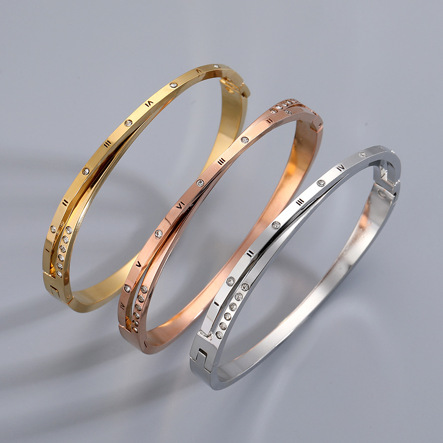 Fashionable brand small women's bracelet with zircon stainless steel