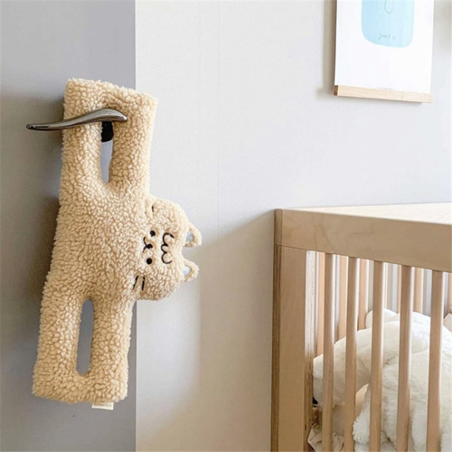 INS anti-pinch door hanging decoration, plush cartoon rabbit and cat door clip, children's anti-pinch door stop