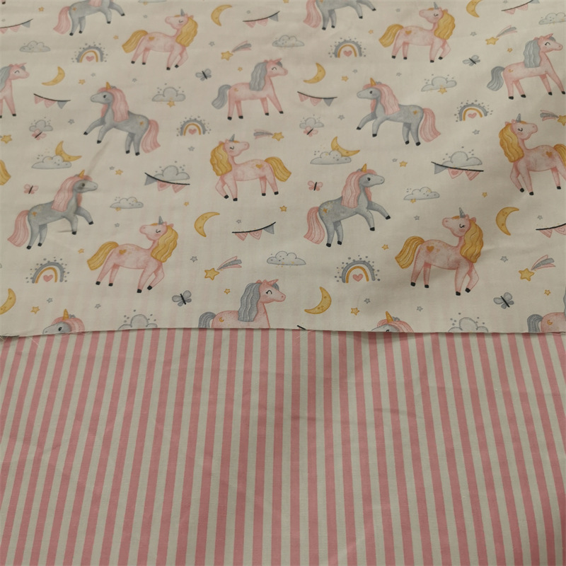 北欧卡通千里马印花棉布儿童床上用品面料幼儿园无荧微荧全棉布料