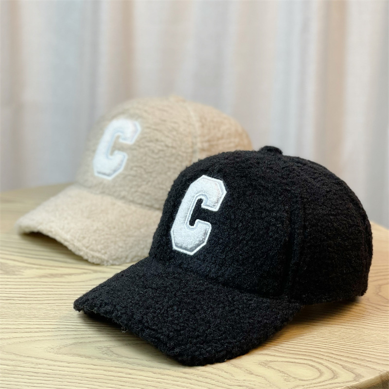 Women's Lady Letter Curved Eaves Baseball Cap display picture 2