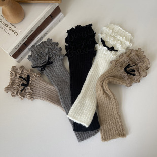 Millennium Y2K Spice Girls Subculture Four-layer Wooden Edge Flocking Bow Girl Knitted Socks Heap Leg Sleeve for Women