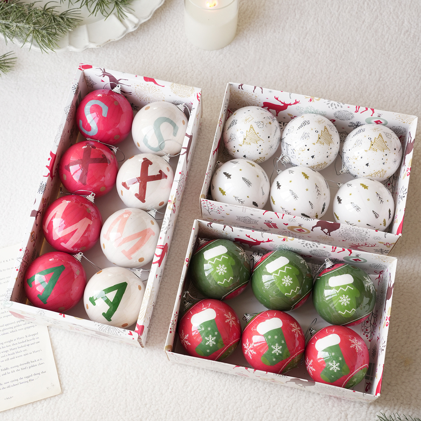 Nuevos productos de 8CM bolas de plástico pegatinas bolas de Navidad paquete de caja de colgante de árbol de Navidad decoración de bolas en stock