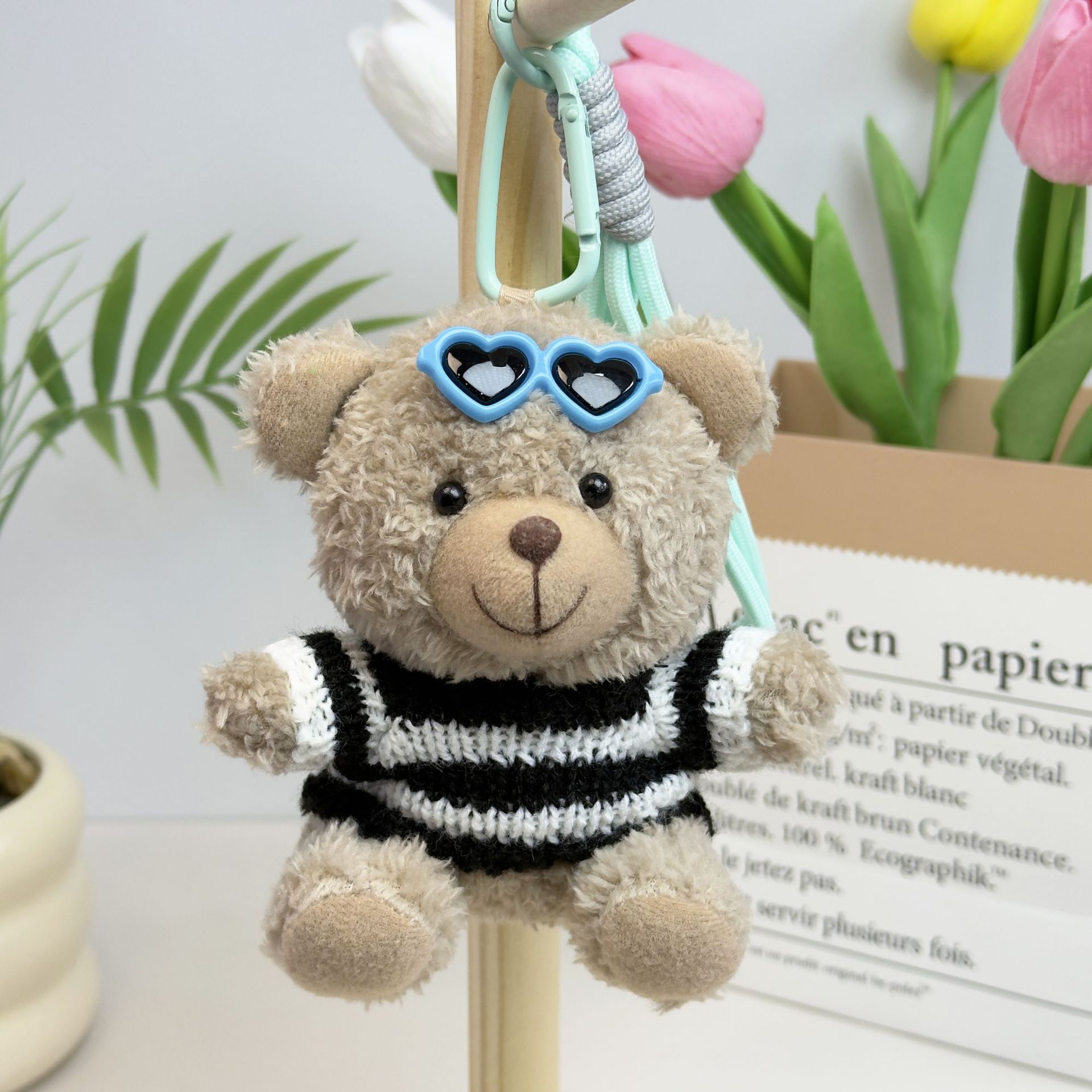 Suéter Teddy Bear Keychain bolsas colgantes muñecas de peluche creativas lindas gafas piloto Teddy Bear