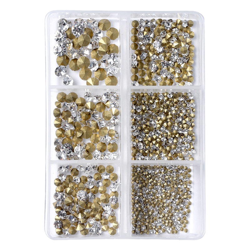 Internet celebridad seis uñas de rejilla de cristal puntiagudo Fondo diamante checo austriaco diamante pila diamante bola tridimensional transparente color mágico Super flash traje mixto