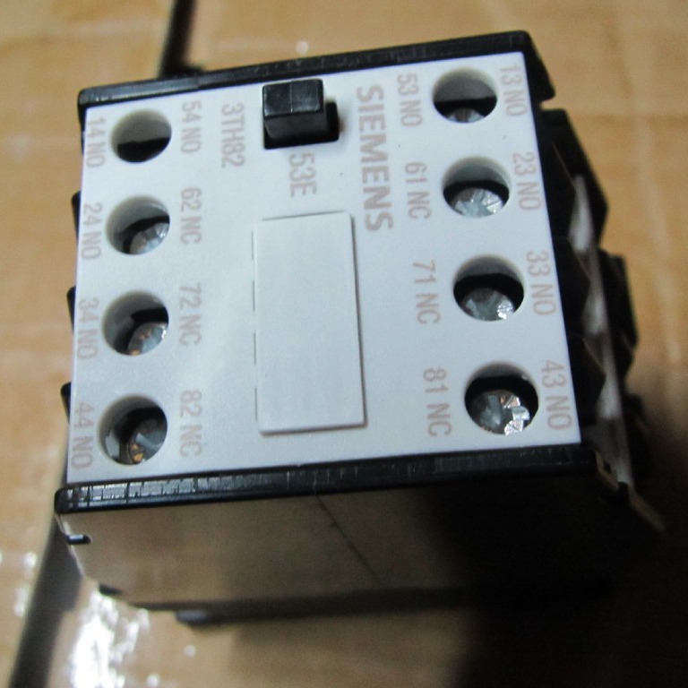 原装正品3TH8253-0XM0 AC220V 50/60Hz西门子接触器式中间继电器