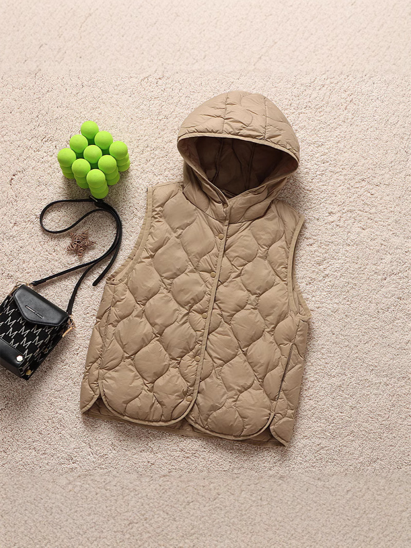 2024 moda corta ligera chaleco de pluma encapuchado invierno invierno hombro delgado calentamiento universal chaleco de hebilla de fila única
