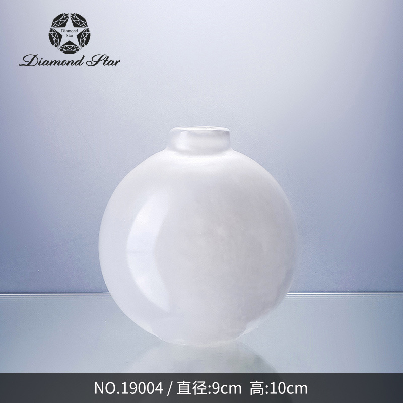 19004 화이트