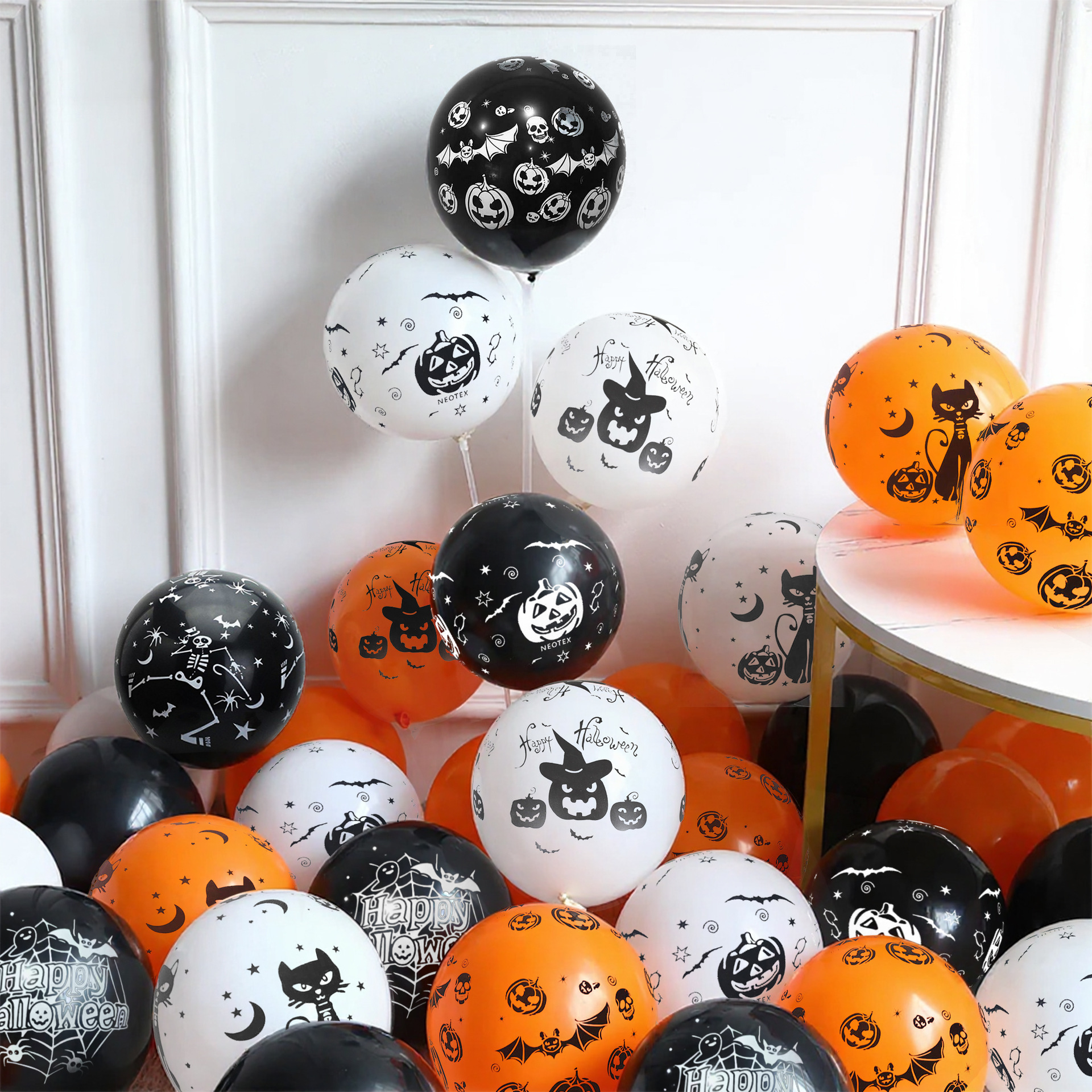 10 pulgadas Halloween de cinco caras de tres colores mezclados 100 / paquete