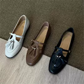 女式时装单鞋;女式皮靴;乐福鞋